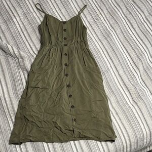 Chic Olive Button-Front Midi Dress